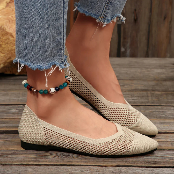 Elira Knit Point Flats