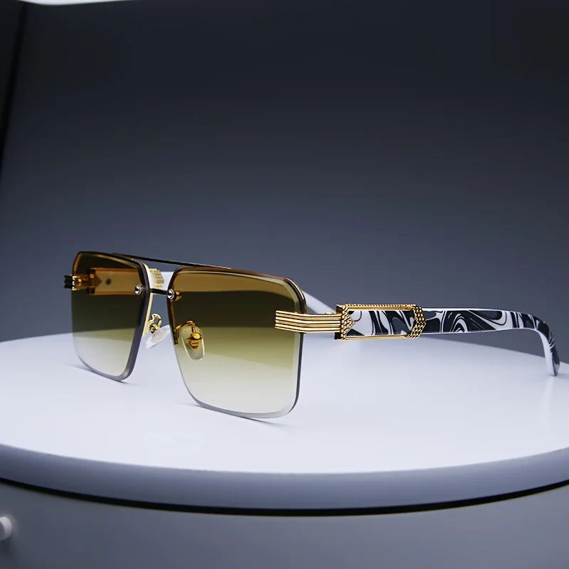 Aurelio Shield Sunnies