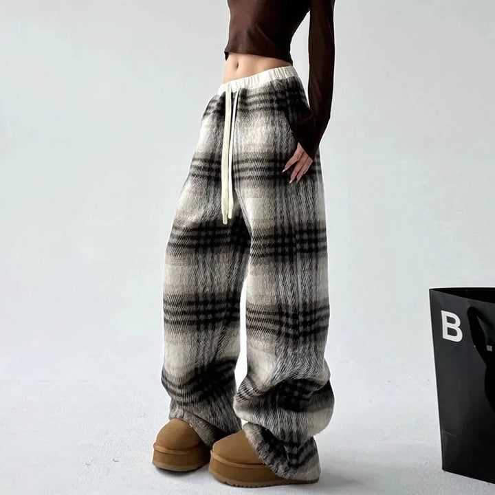 Bravello Plaid Wool Trousers