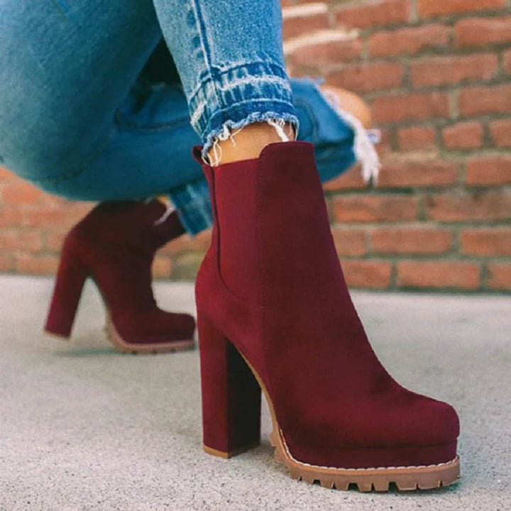Averna Rise Boot Heels