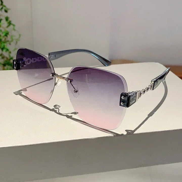 Melanie Ray Shades
