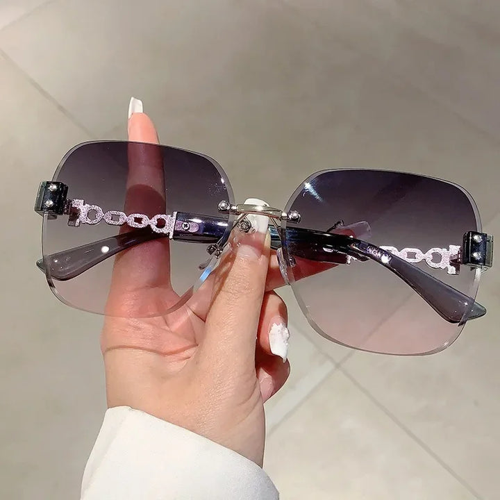 Melanie Ray Shades