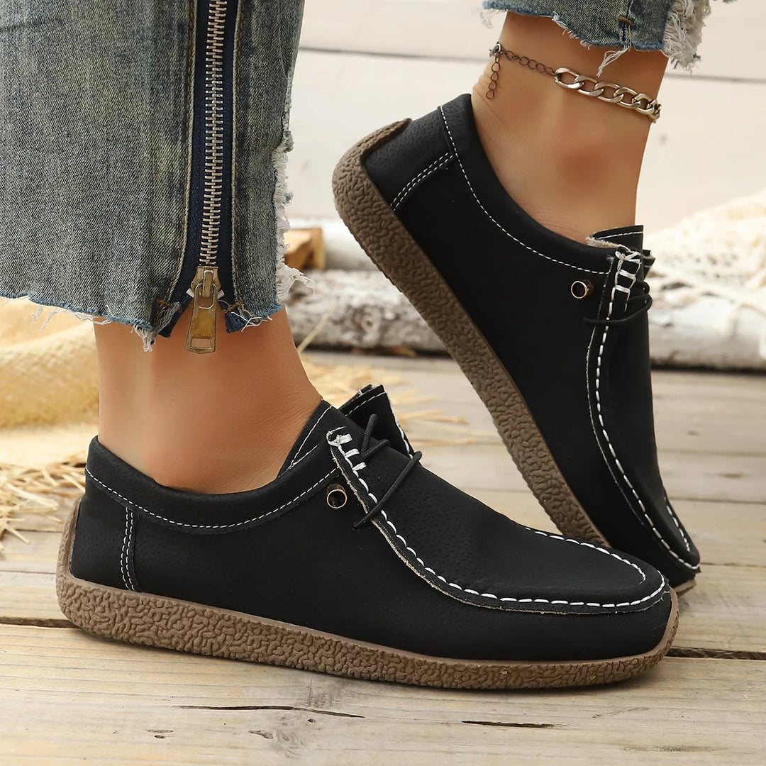 Lunara Stitch Walkers